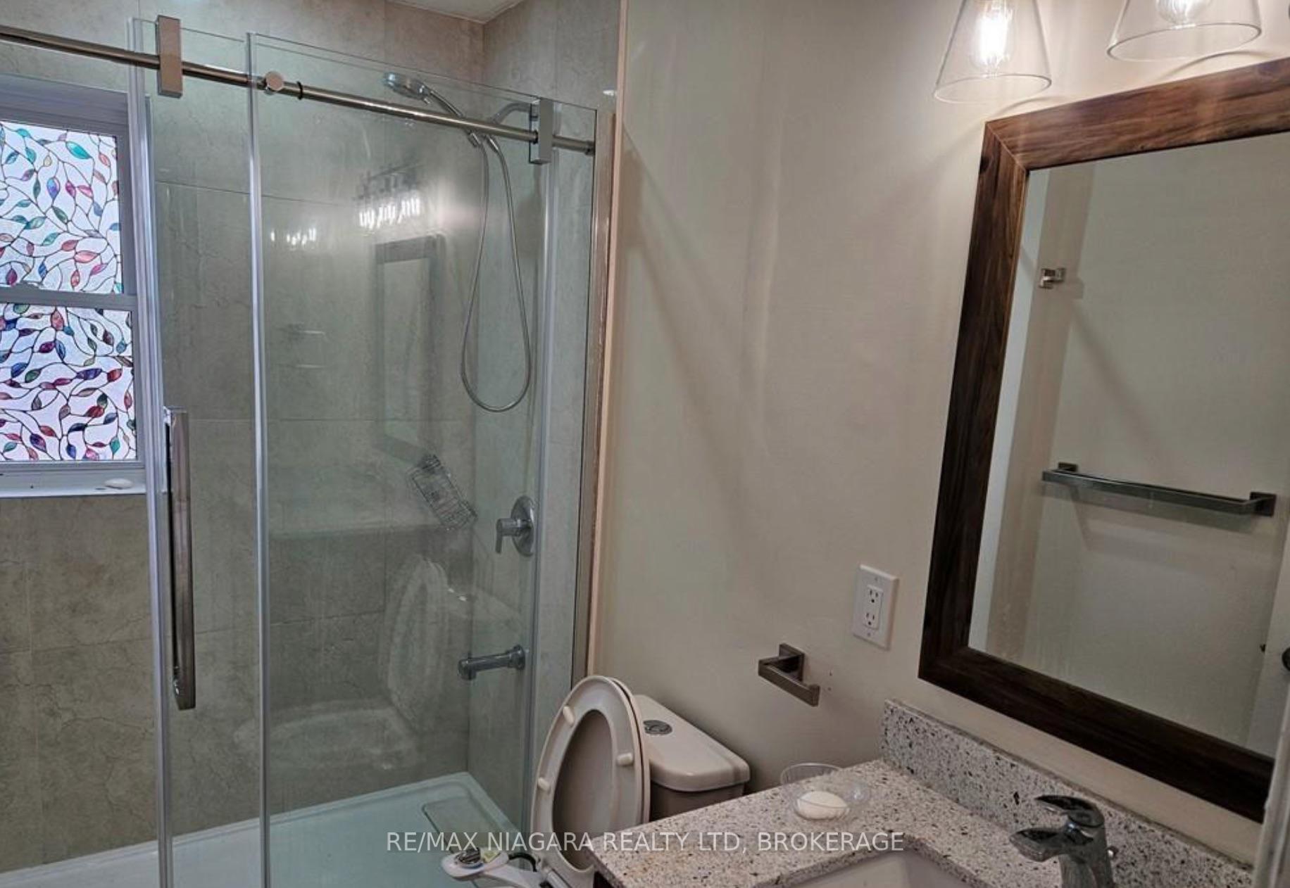Photo 8 of Unit Upper, 1010 Foss Road, Pelham, Fenwick — HOMEH