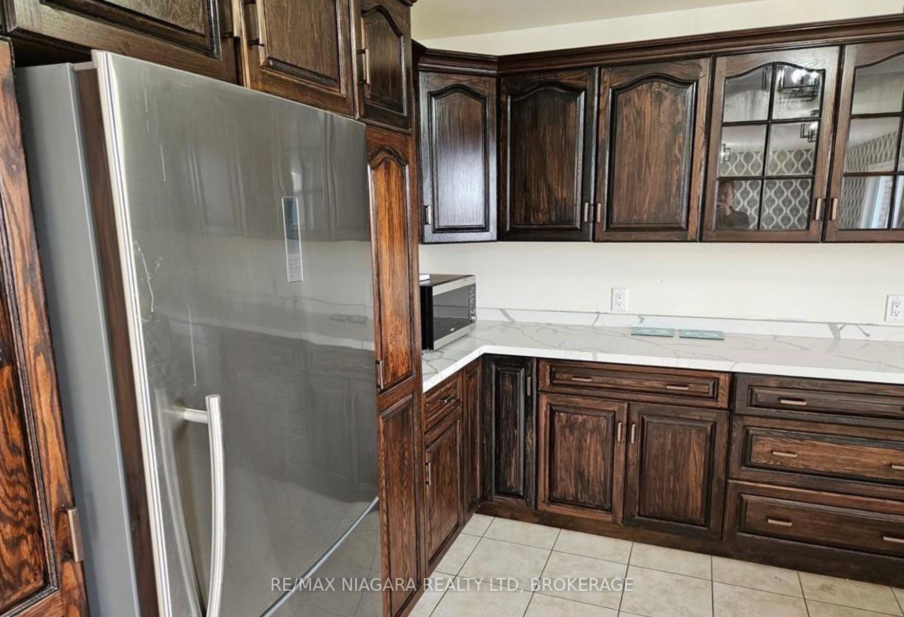 Photo 20 of Unit Upper, 1010 Foss Road, Pelham, Fenwick — HOMEH