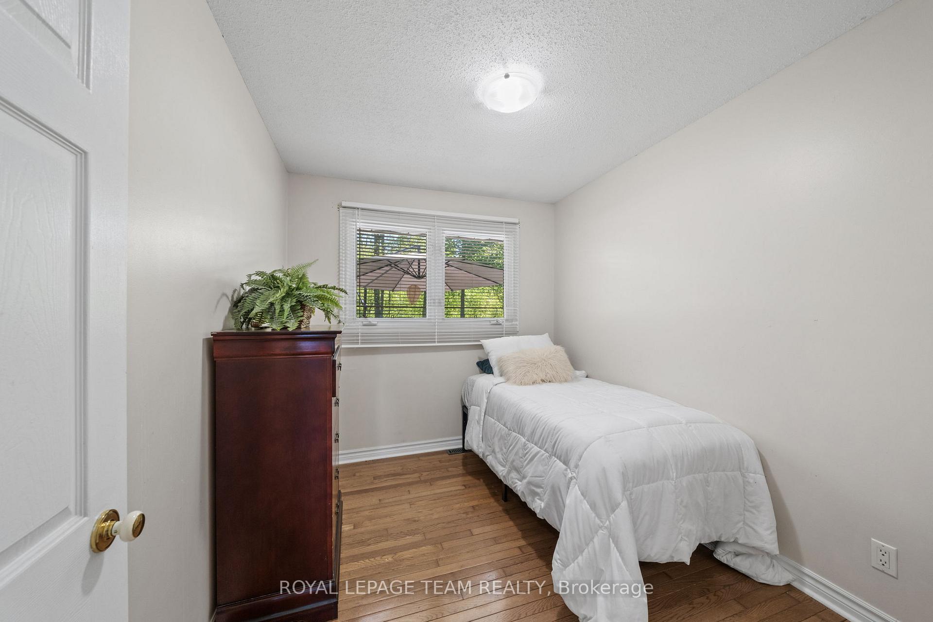 Photo 16 of 5643 Ficko Crescent, Ottawa, Riverside South — HOMEH