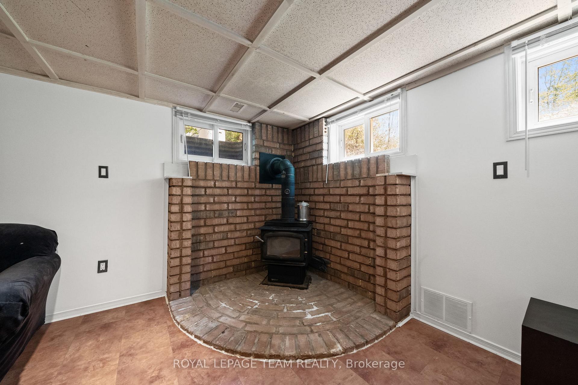 Photo 23 of 5643 Ficko Crescent, Ottawa, Riverside South — HOMEH