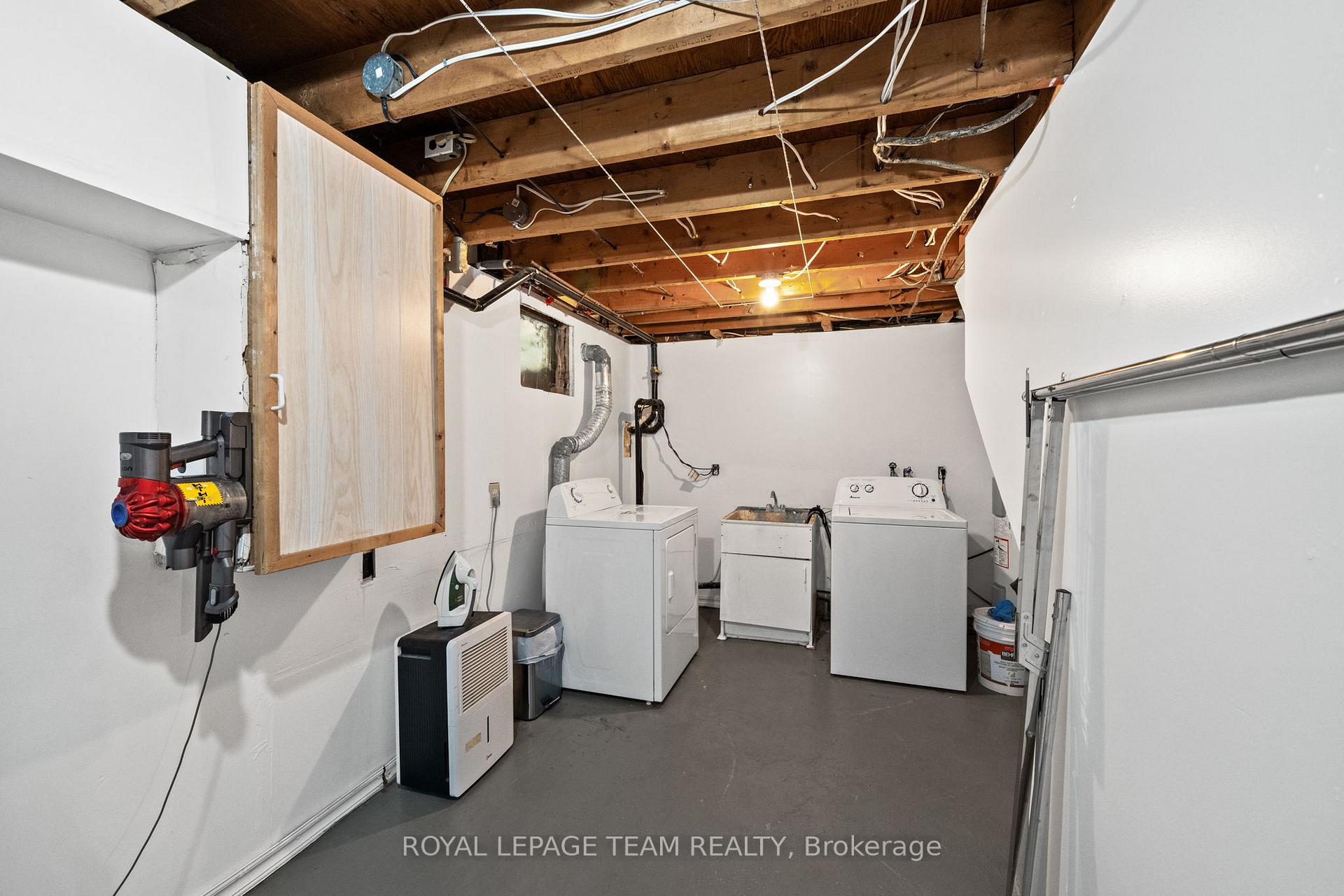 Photo 24 of 5643 Ficko Crescent, Ottawa, Riverside South — HOMEH