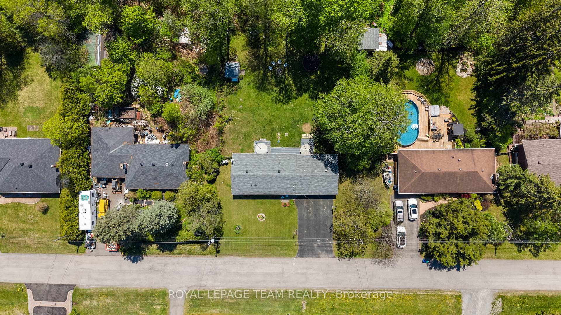 Photo 32 of 5643 Ficko Crescent, Ottawa, Riverside South — HOMEH