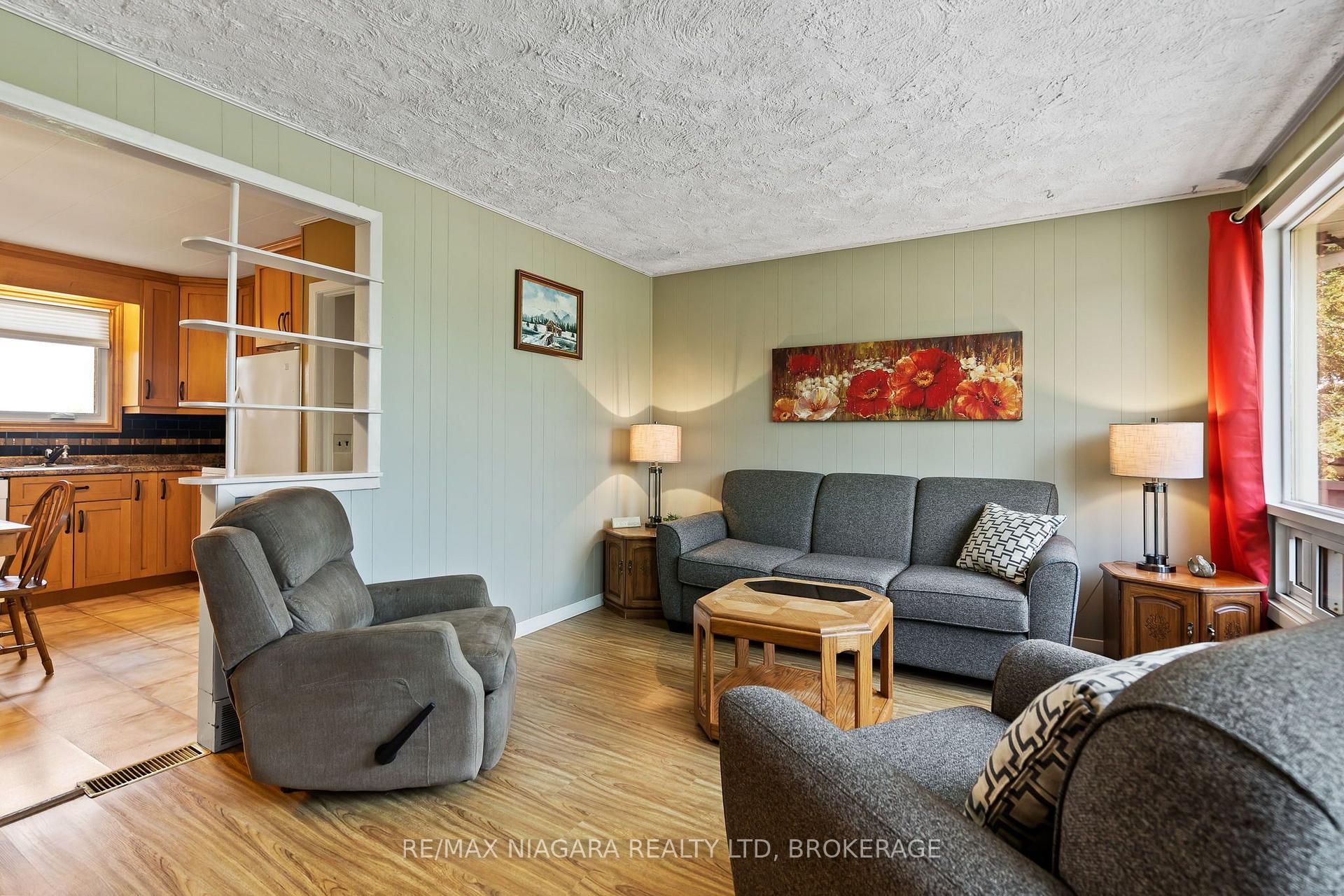 Photo 5 of 42058 Hwy 3, Wainfleet, Marshville/Winger — HOMEH