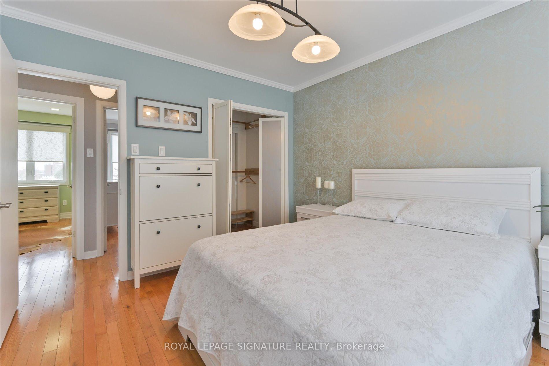 Photo 17 of 362 Silverthorn Avenue, Toronto, Keelesdale-Eglinton West — HOMEH