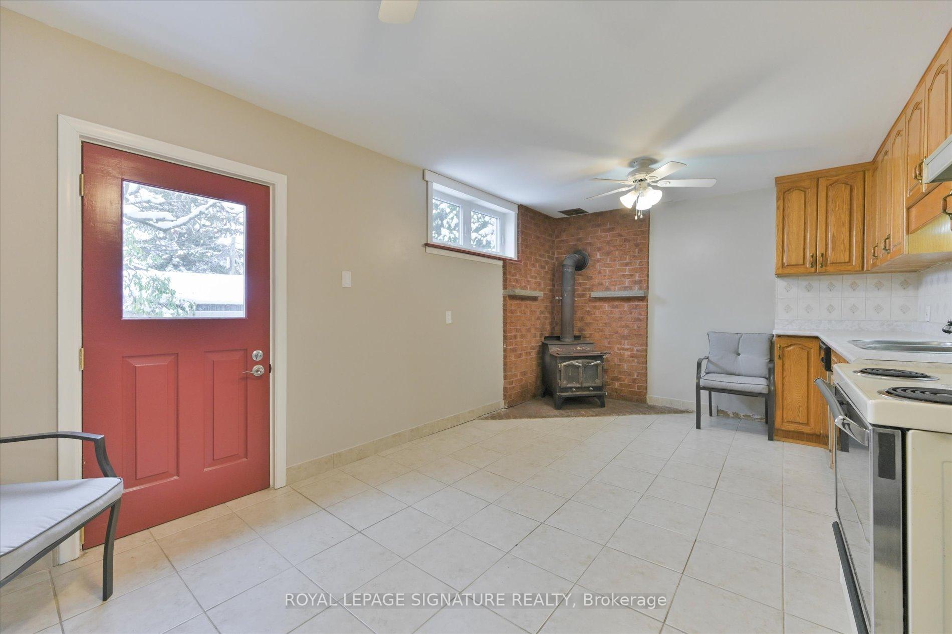 Photo 23 of 362 Silverthorn Avenue, Toronto, Keelesdale-Eglinton West — HOMEH