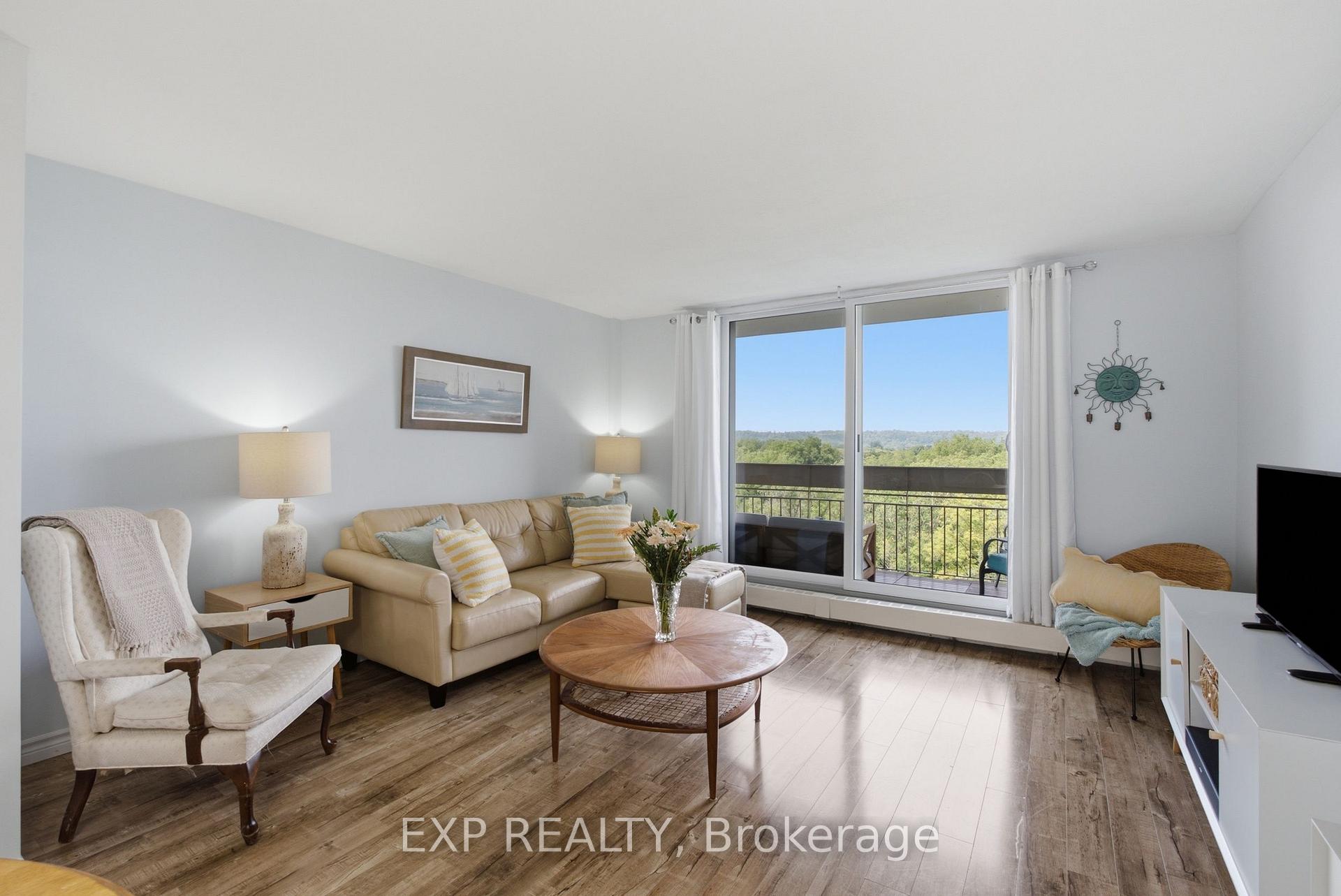 Photo 11 of Unit 644, 350 Quigley Road, Hamilton, Vincent — HOMEH