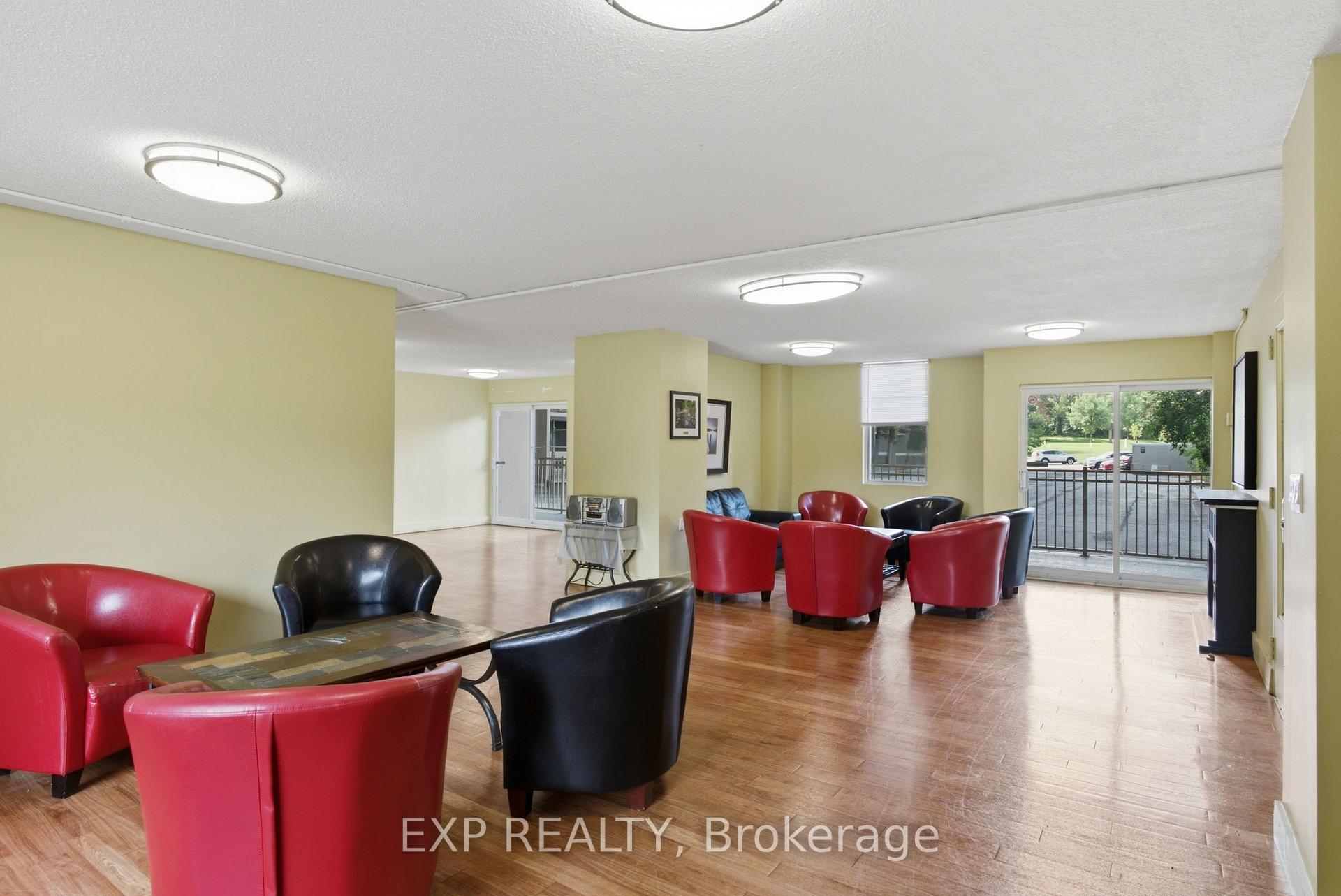 Photo 21 of Unit 644, 350 Quigley Road, Hamilton, Vincent — HOMEH
