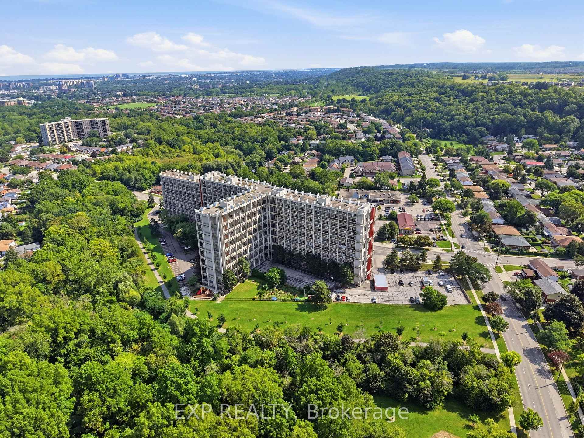 Photo 31 of Unit 644, 350 Quigley Road, Hamilton, Vincent — HOMEH