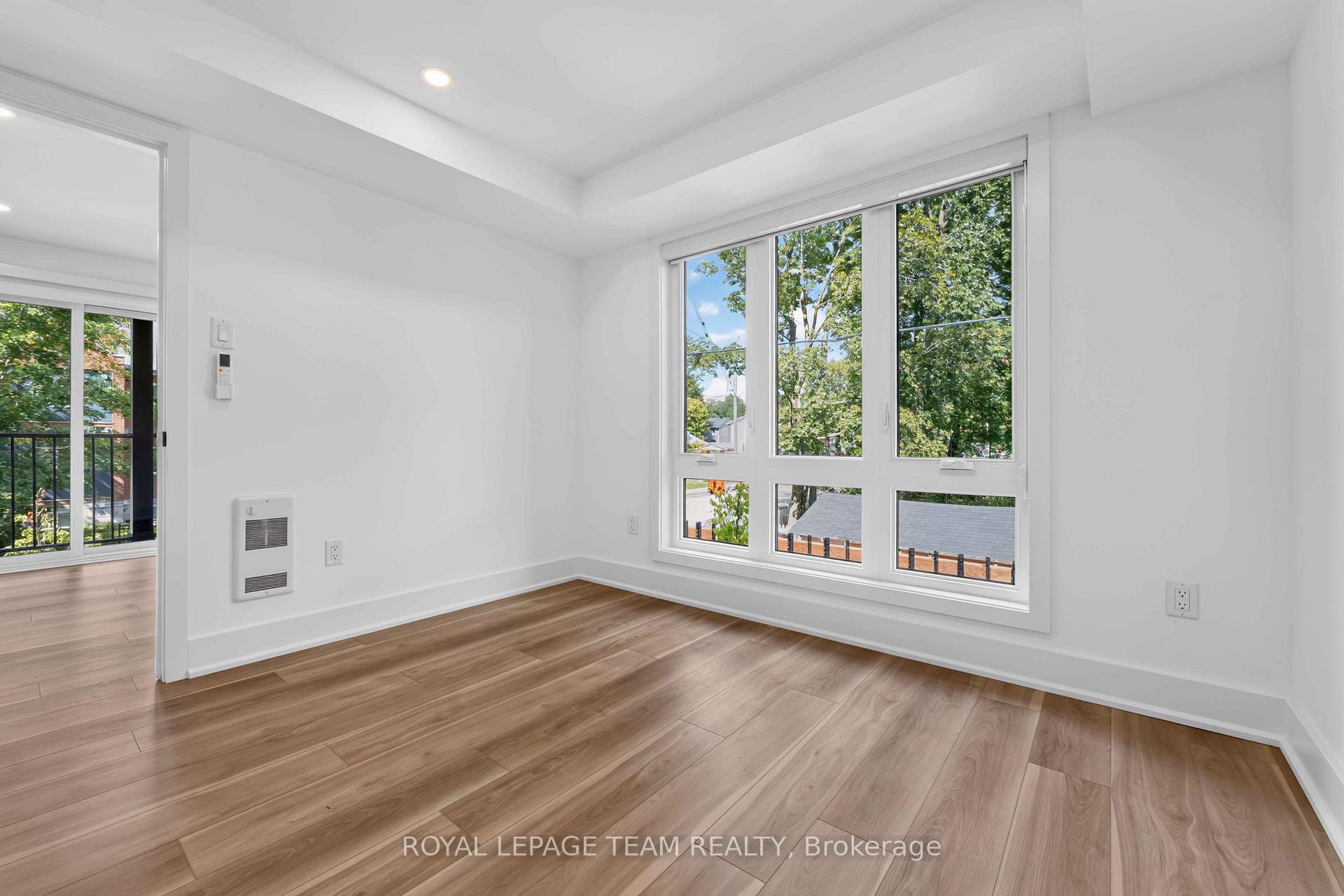 Photo 22 of Unit 8, 547 Melbourne Avenue, Ottawa, McKellar/Highland — HOMEH