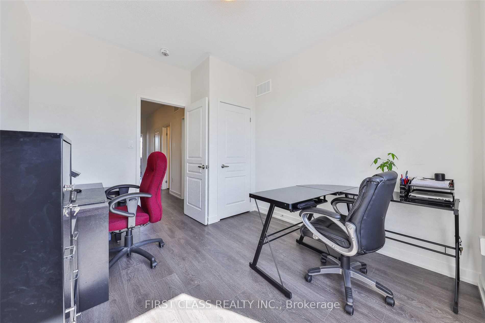 Photo 25 of 3211 Mintwood Circle, Oakville, Glenorchy — HOMEH