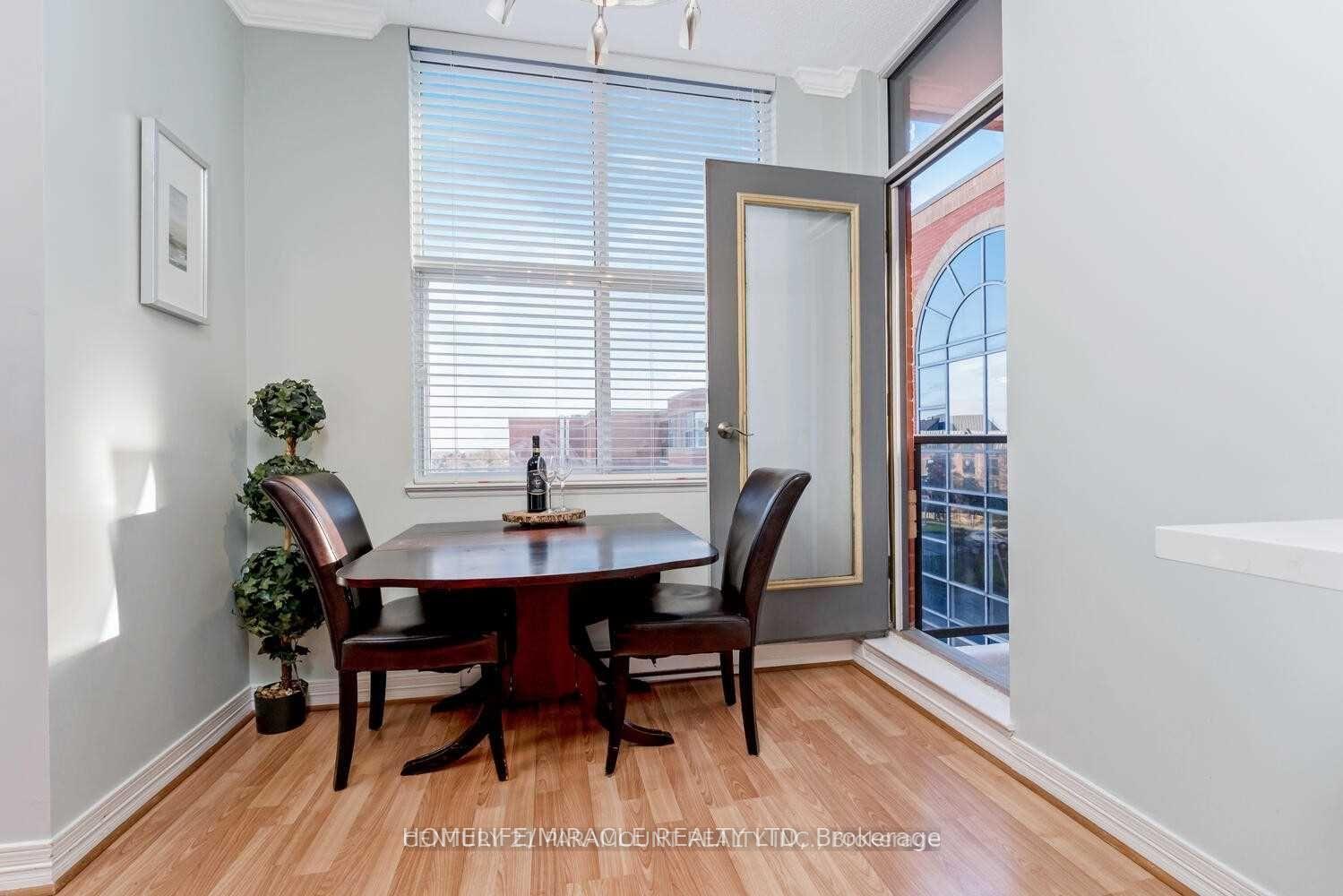 Photo 9 of Unit 418, 2199 Sixth Line, Oakville, River Oaks — HOMEH