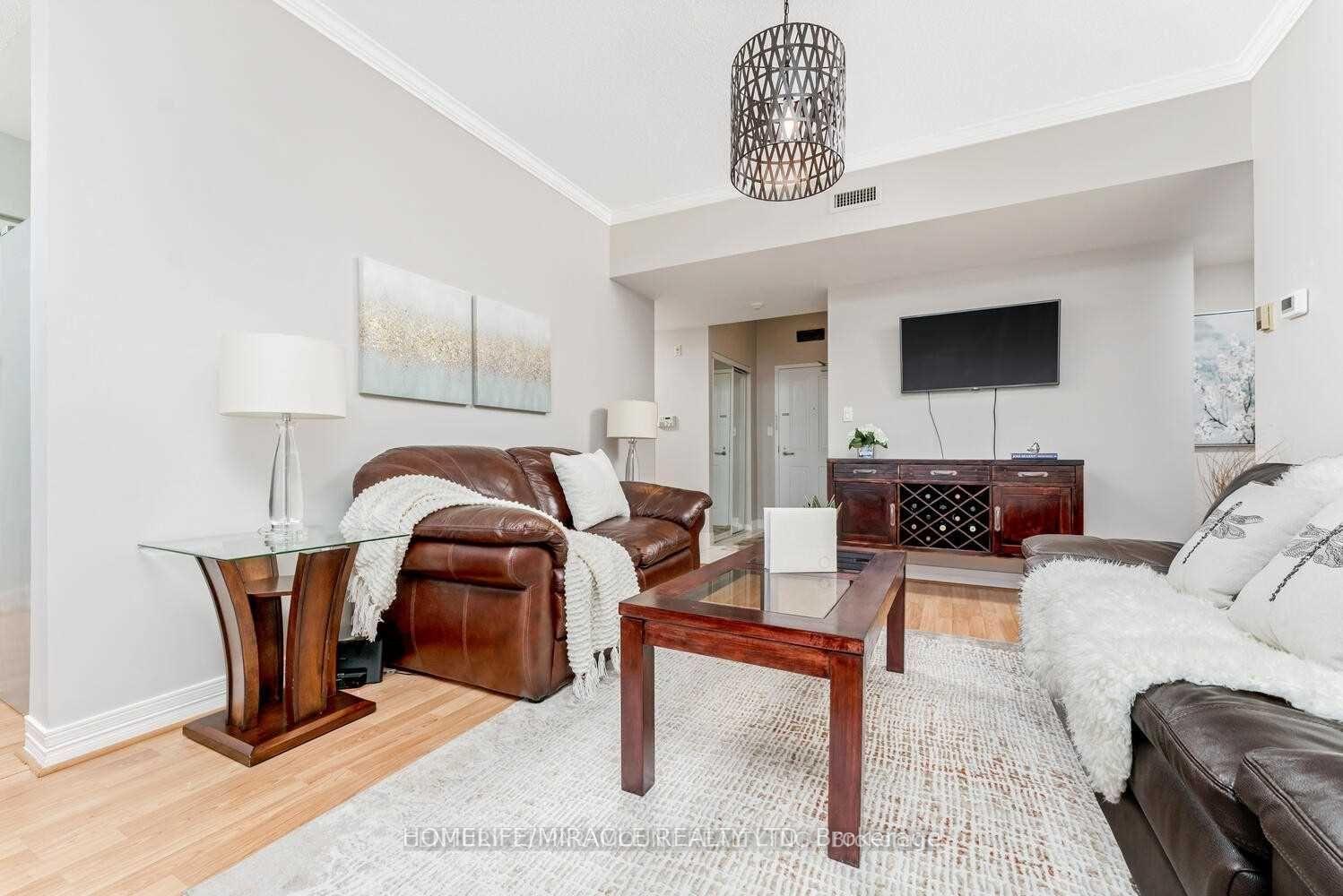 Photo 12 of Unit 418, 2199 Sixth Line, Oakville, River Oaks — HOMEH