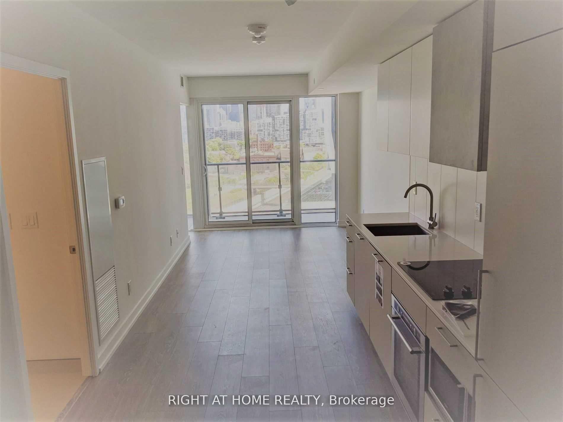 Photo 2 of Unit 1021, 19 Western Battery Road, Toronto, Niagara — HOMEH