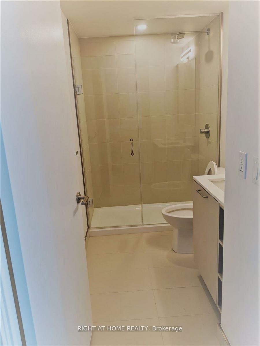Photo 5 of Unit 1021, 19 Western Battery Road, Toronto, Niagara — HOMEH