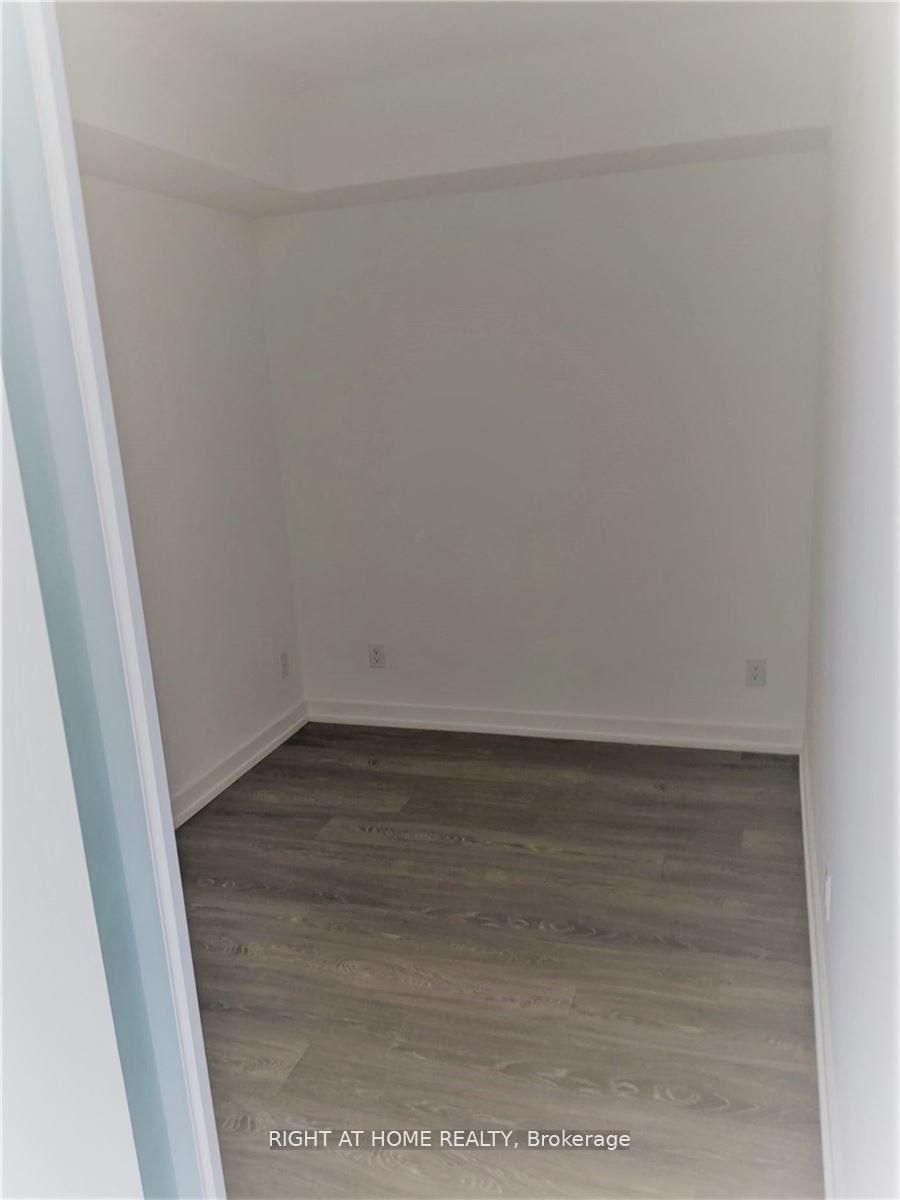 Photo 6 of Unit 1021, 19 Western Battery Road, Toronto, Niagara — HOMEH