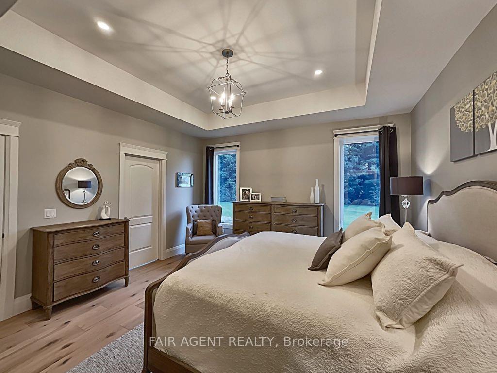 Photo 15 of 93 Woodland Drive, Norfolk, Pine Grove — HOMEH