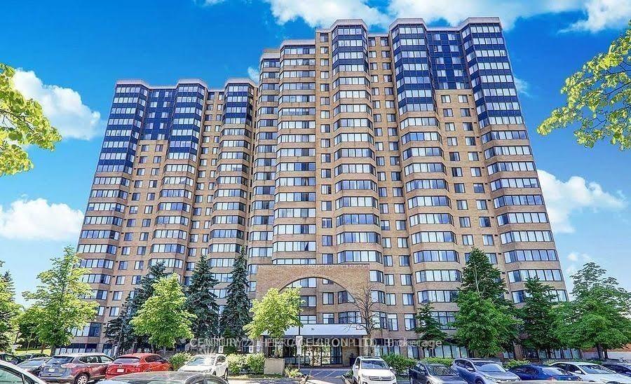 Front of Unit 104, 80 Alton Towers Circle