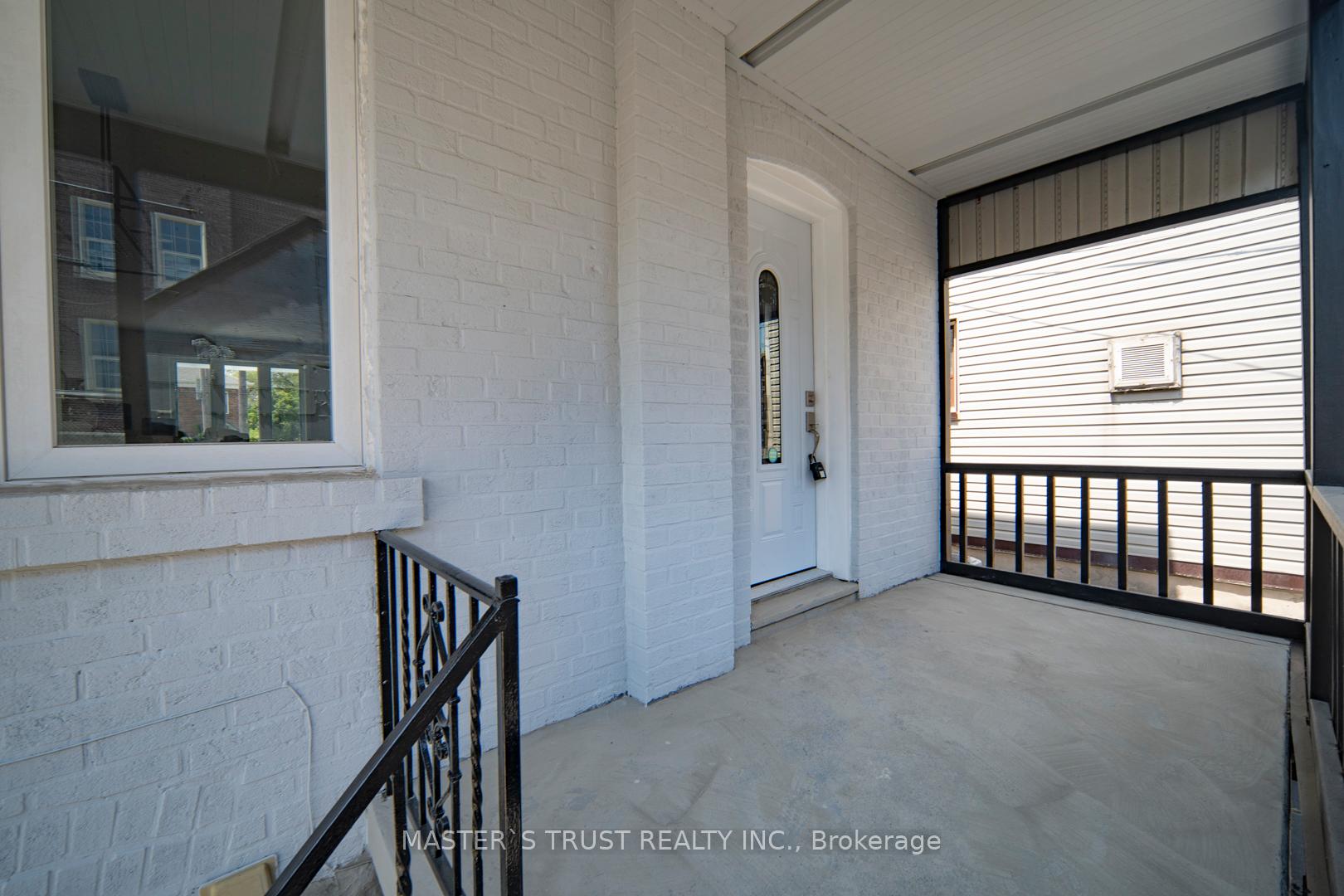 Photo 13 of 613 Old Weston Road, Toronto, Weston-Pellam Park — HOMEH