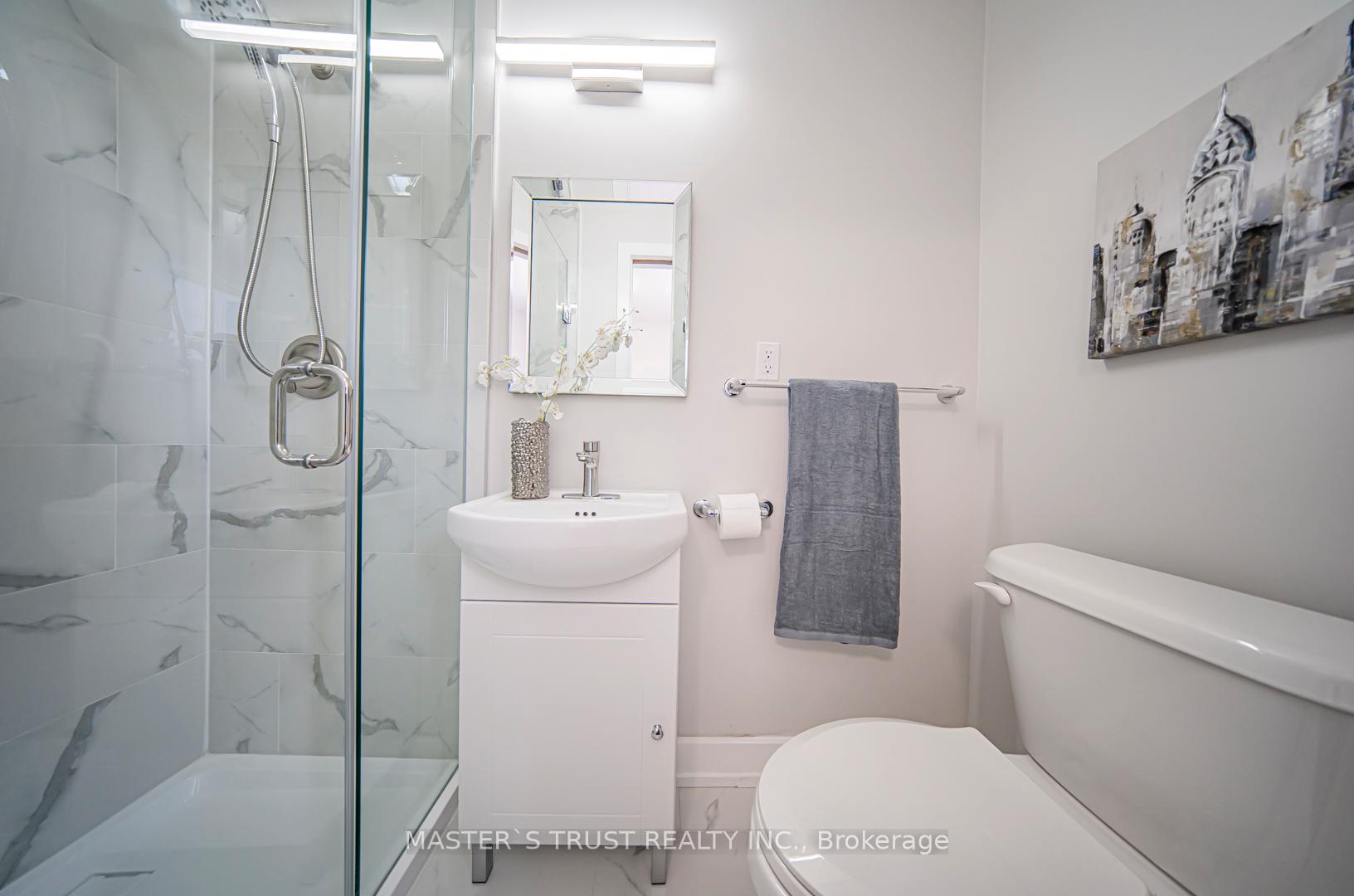 Photo 25 of 613 Old Weston Road, Toronto, Weston-Pellam Park — HOMEH