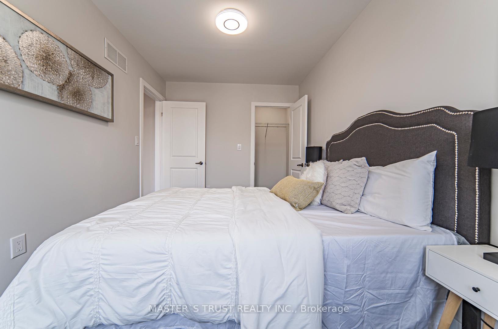 Photo 30 of 613 Old Weston Road, Toronto, Weston-Pellam Park — HOMEH