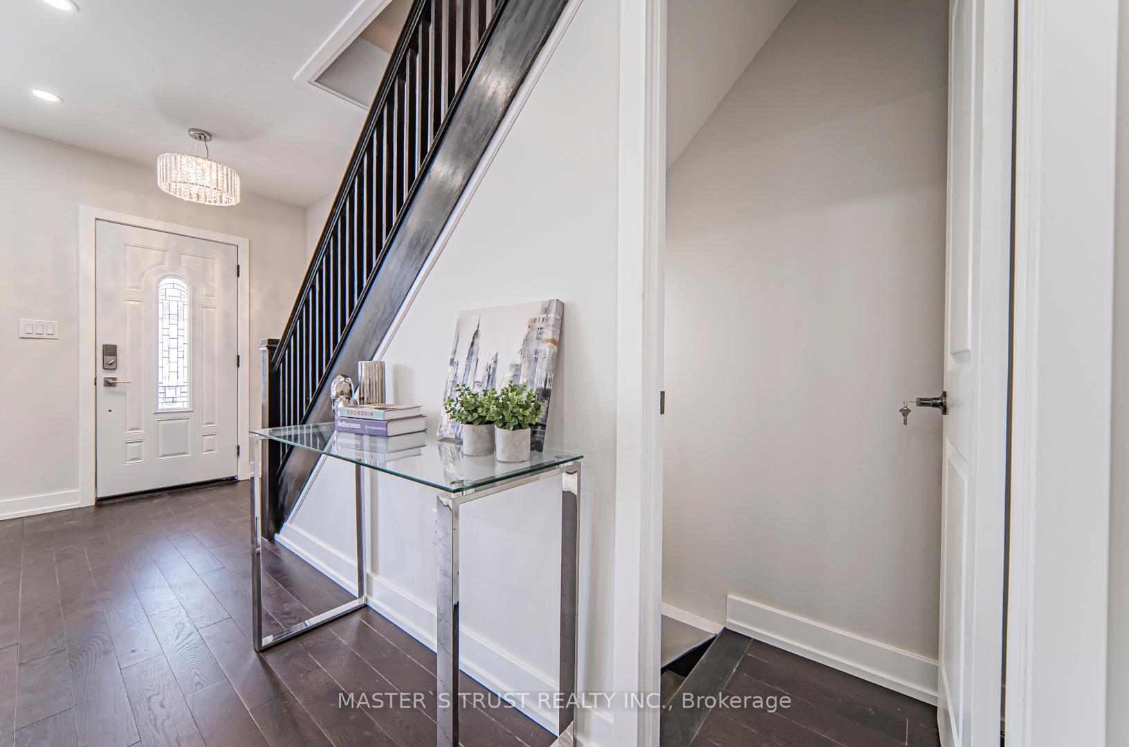 Photo 32 of 613 Old Weston Road, Toronto, Weston-Pellam Park — HOMEH
