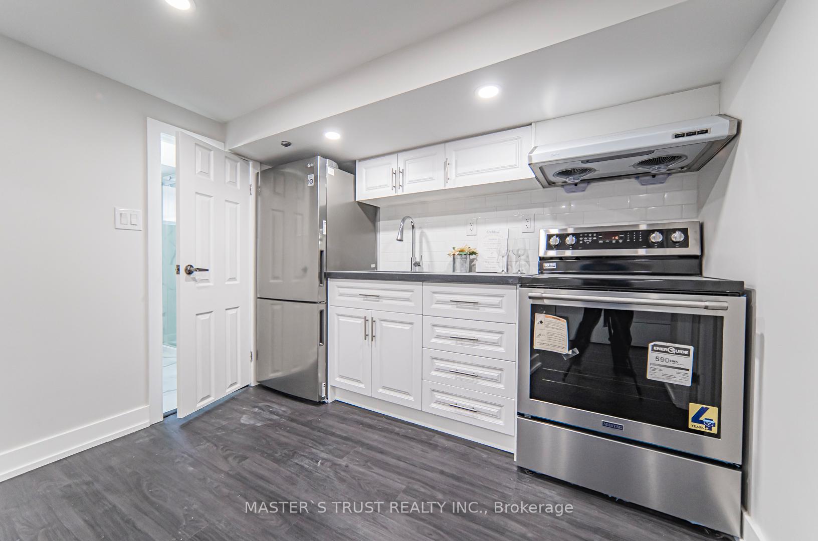 Photo 34 of 613 Old Weston Road, Toronto, Weston-Pellam Park — HOMEH