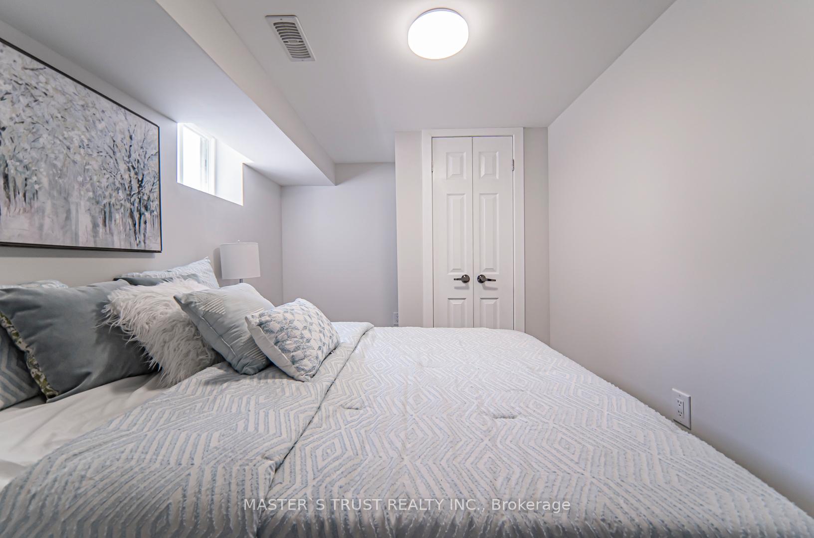 Photo 38 of 613 Old Weston Road, Toronto, Weston-Pellam Park — HOMEH
