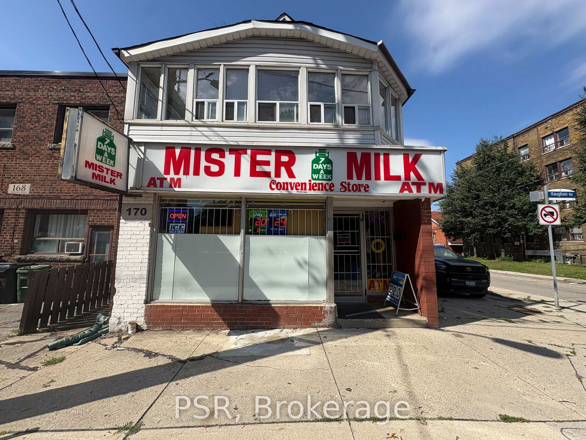 Photo 12 of Unit #3 Lower, 168 Vaughan Road, Toronto, Oakwood Village — HOMEH