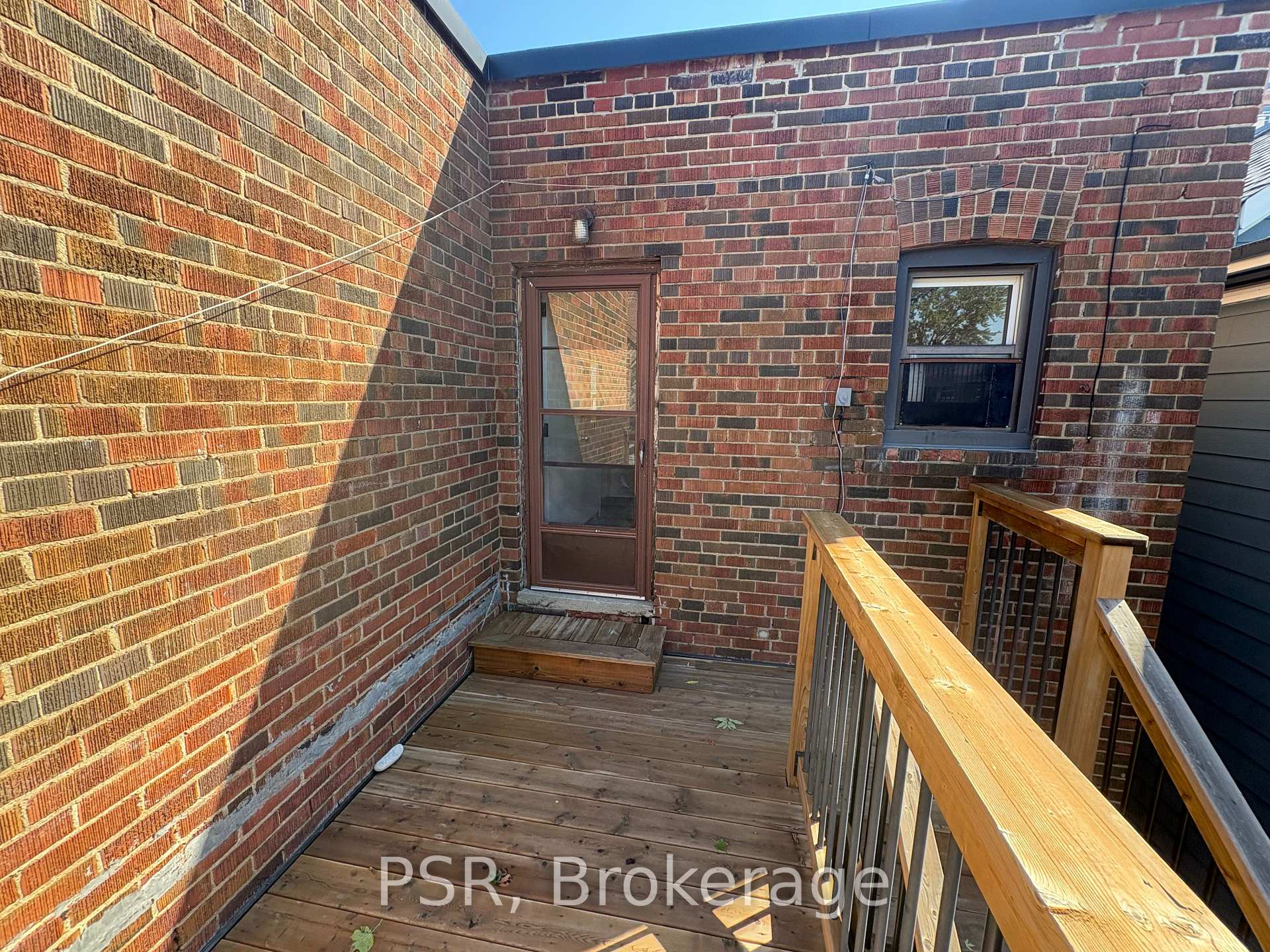 Photo 15 of Unit #2 Upper, 168 Vaughan Road, Toronto, Humewood-Cedarvale — HOMEH