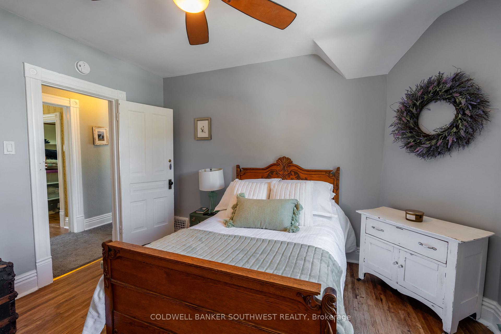 Photo 6 of 224 Vidal Street S, Sarnia — HOMEH