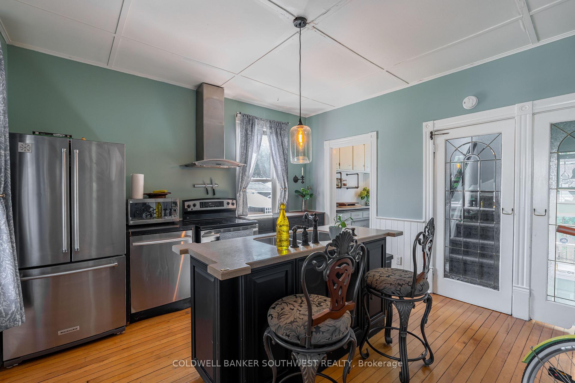 Photo 17 of 224 Vidal Street S, Sarnia — HOMEH