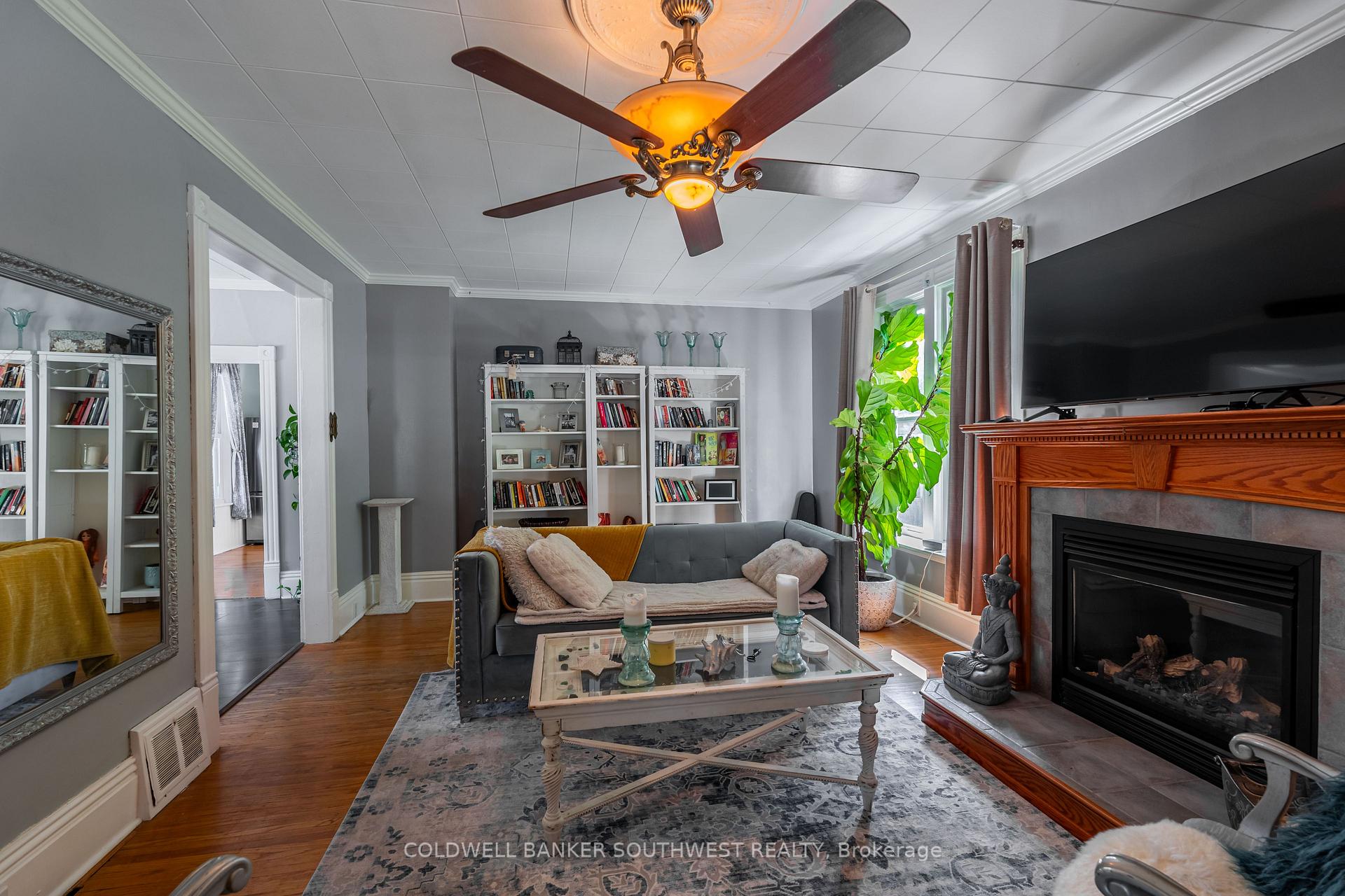 Photo 21 of 224 Vidal Street S, Sarnia — HOMEH