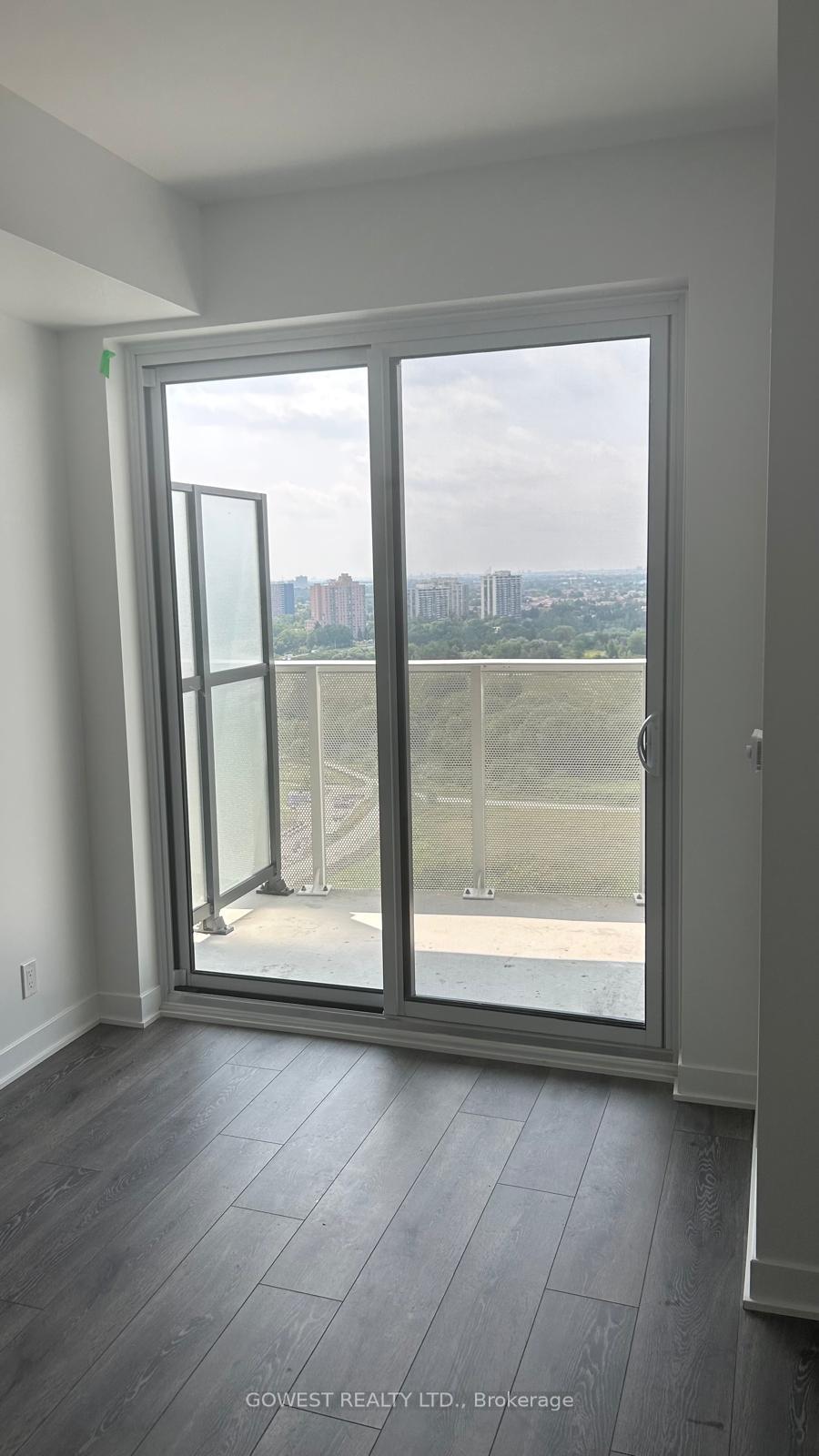 Photo 5 of Unit 1715, 6 Flavelle Trail, Vaughan, Steeles West Industrial — HOMEH