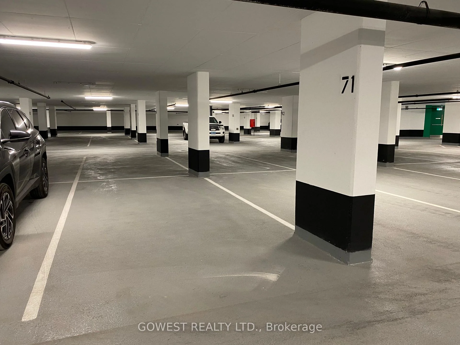 Photo 22 of Unit 1715, 6 Flavelle Trail, Vaughan, Steeles West Industrial — HOMEH