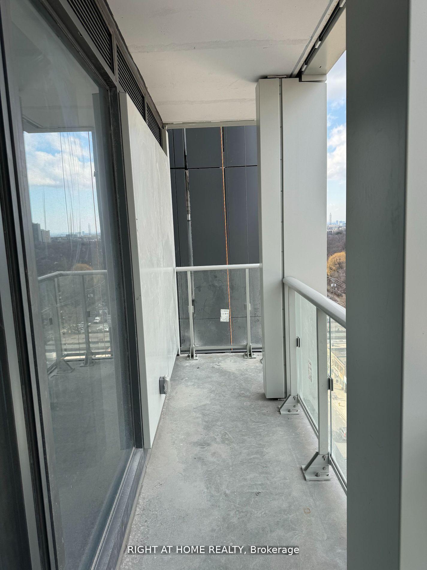 Photo 6 of Unit 1512, 2020 Bathurst Street, Toronto, Humewood-Cedarvale — HOMEH