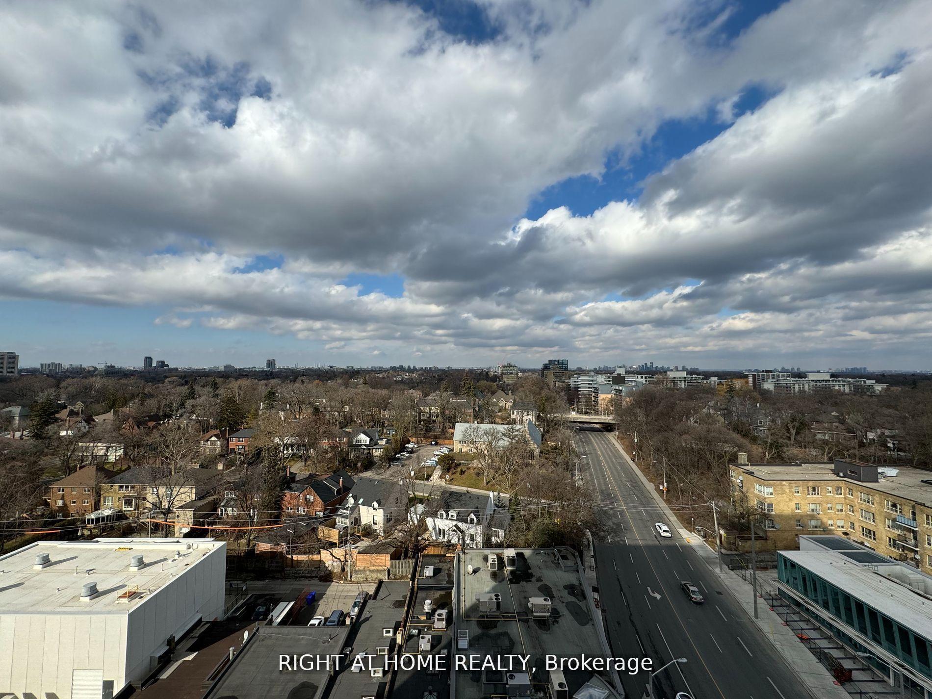 Photo 7 of Unit 1512, 2020 Bathurst Street, Toronto, Humewood-Cedarvale — HOMEH