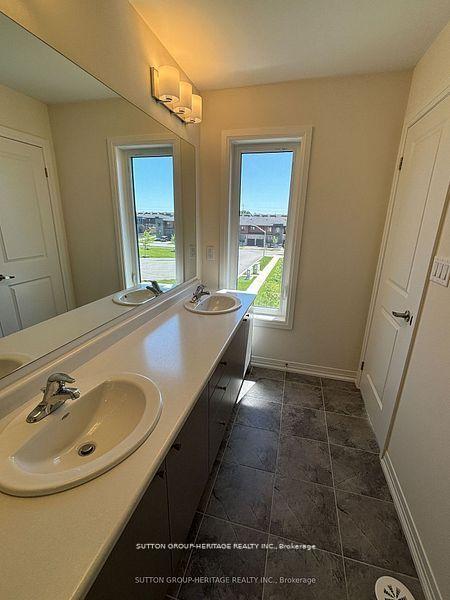 Photo 22 of 14 Cherry Hill Lane, Barrie, Painswick South — HOMEH