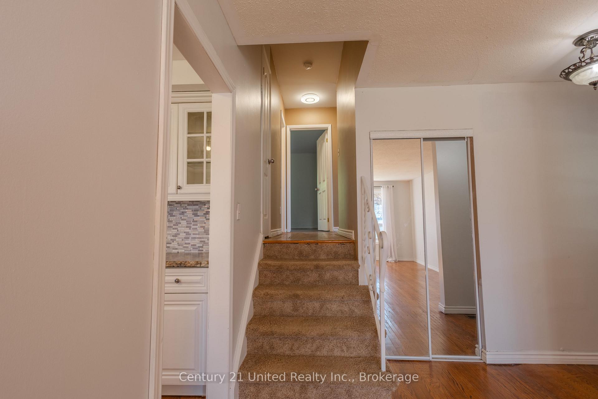 Photo 7 of 255 Woodward Avenue, Selwyn — HOMEH