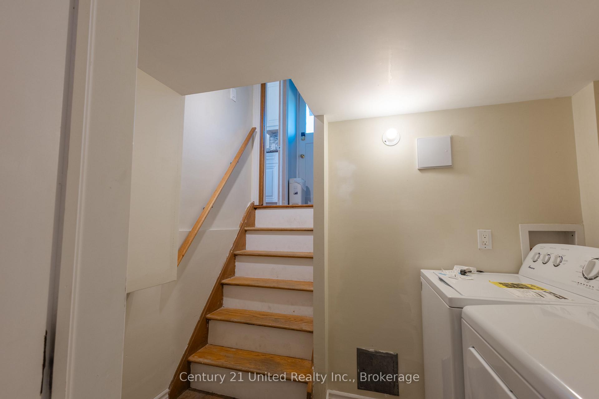 Photo 15 of 255 Woodward Avenue, Selwyn — HOMEH