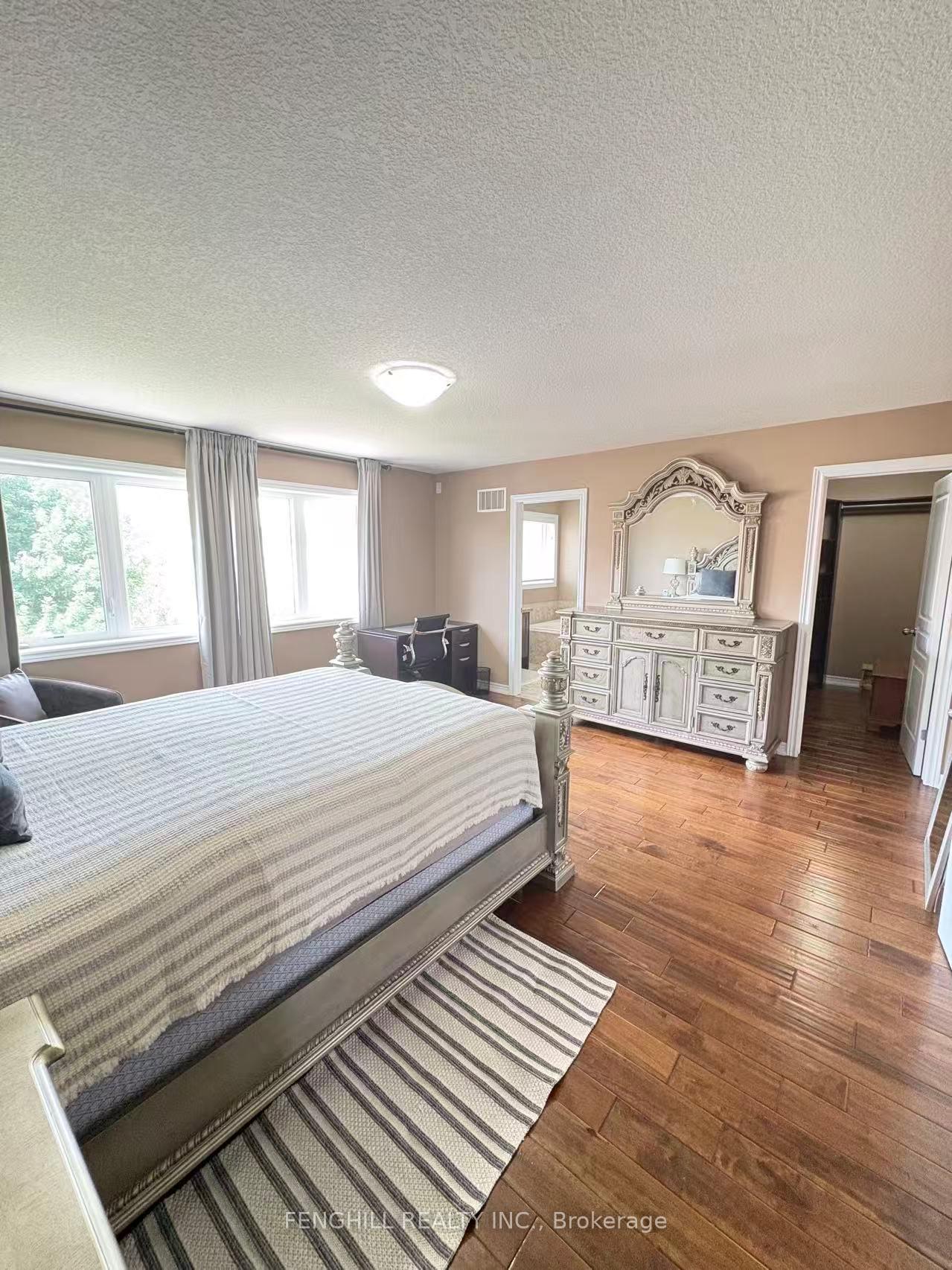 Photo 14 of 127 Vinton Road, Hamilton, Meadowlands — HOMEH