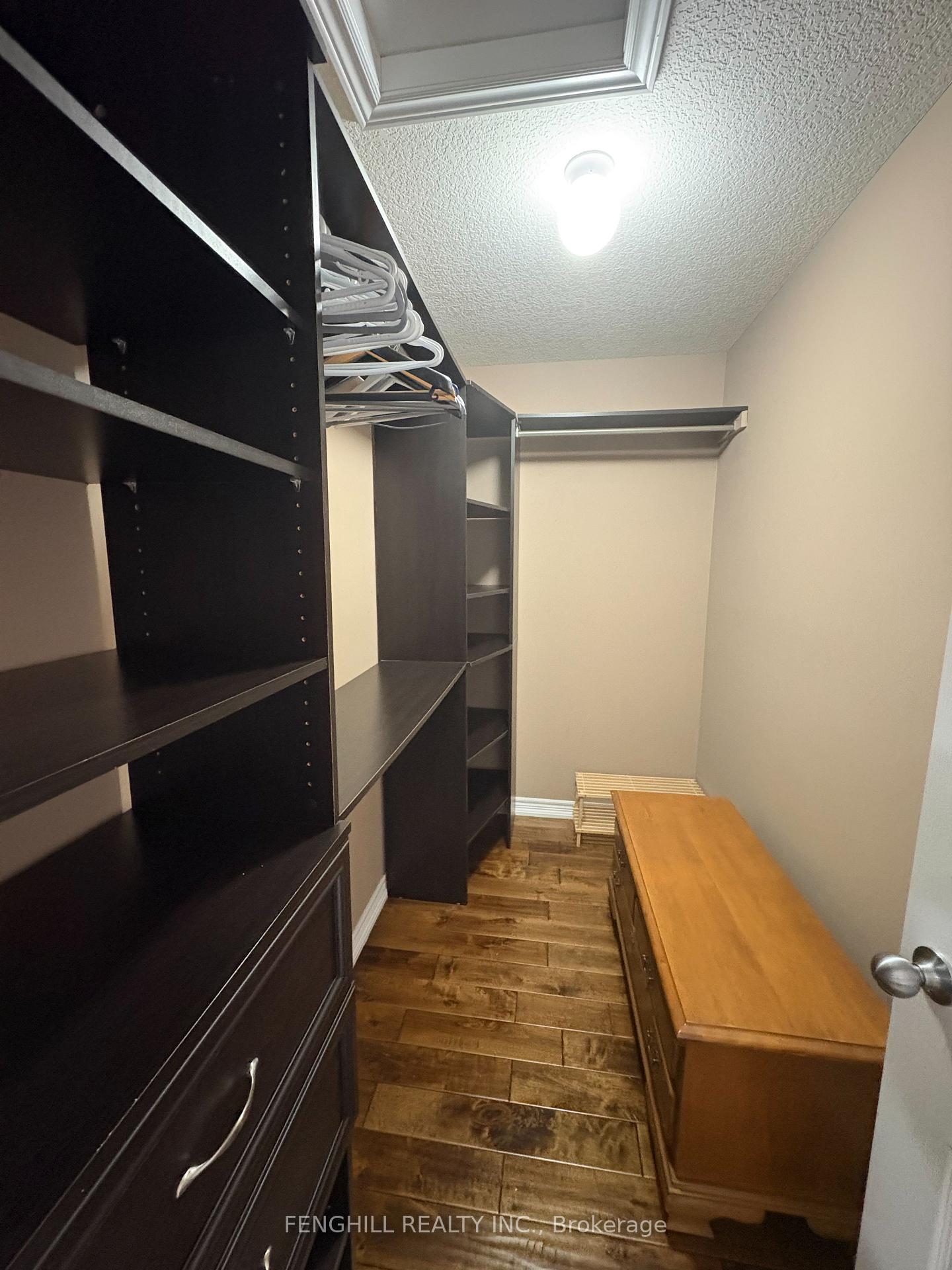 Photo 17 of 127 Vinton Road, Hamilton, Meadowlands — HOMEH