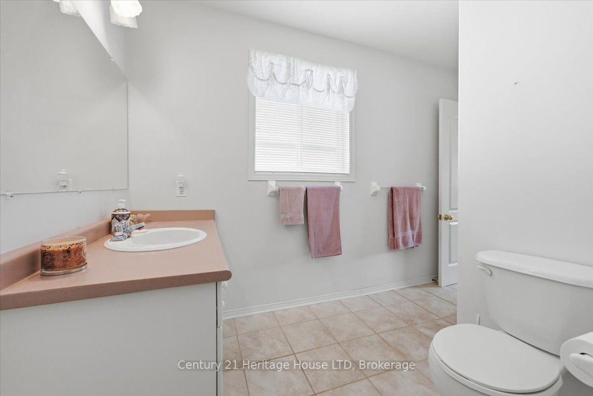 Photo 21 of 210 Oakcrest Avenue, Welland, West Welland — HOMEH