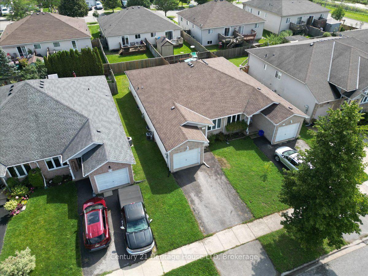 Photo 33 of 210 Oakcrest Avenue, Welland, West Welland — HOMEH