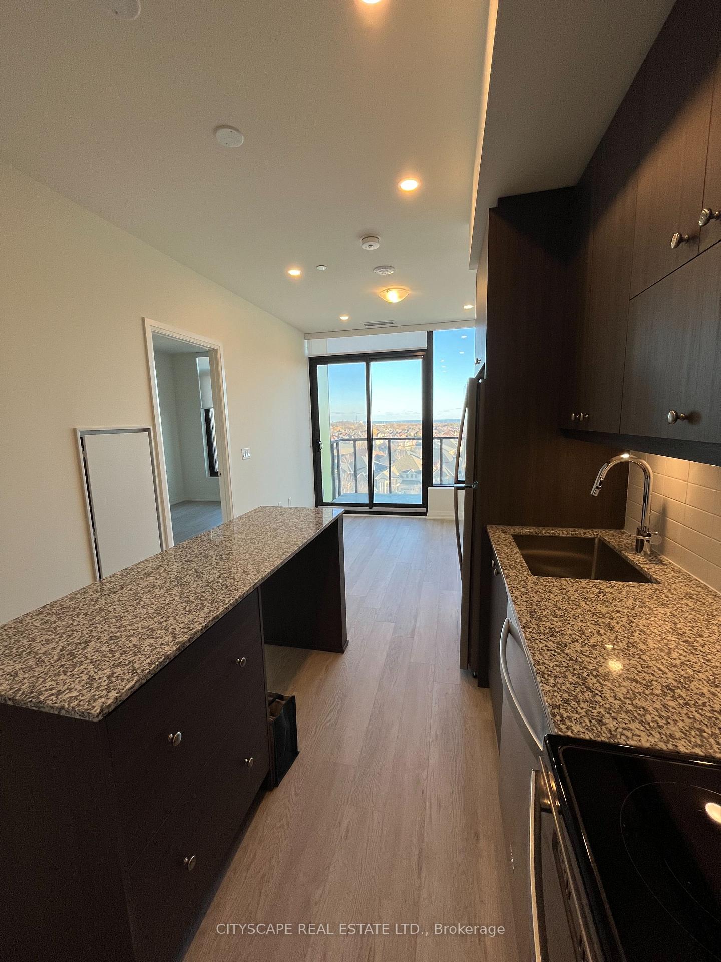 Photo 7 of Unit 705, 1415 Dundas Street E, Oakville, Joshua Meadows — HOMEH