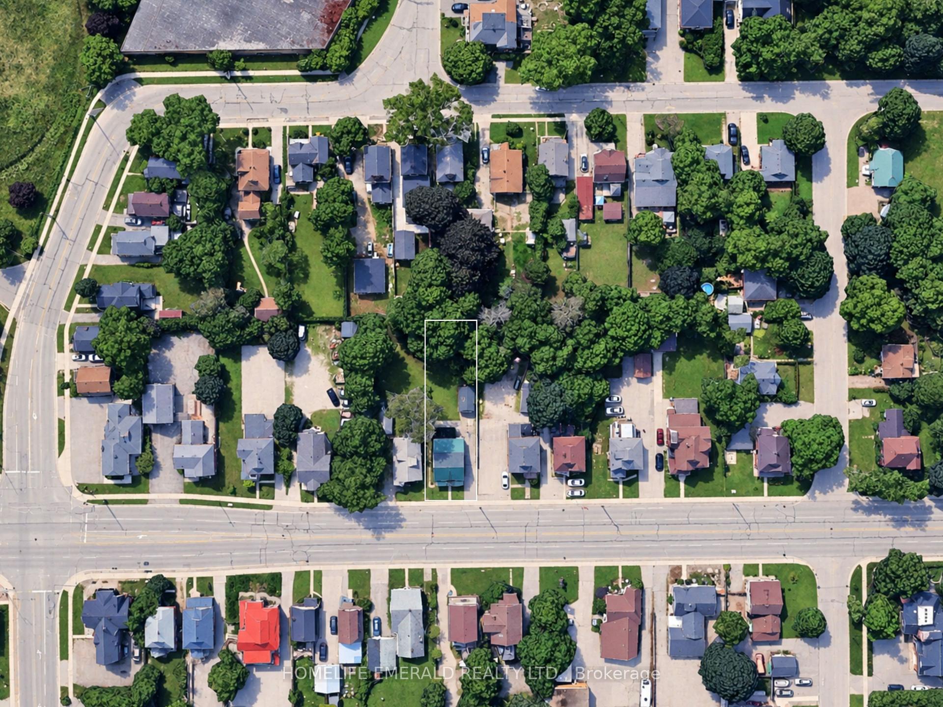 Photo 3 of 191 Dunlop Street W, Barrie, Queen's Park — HOMEH