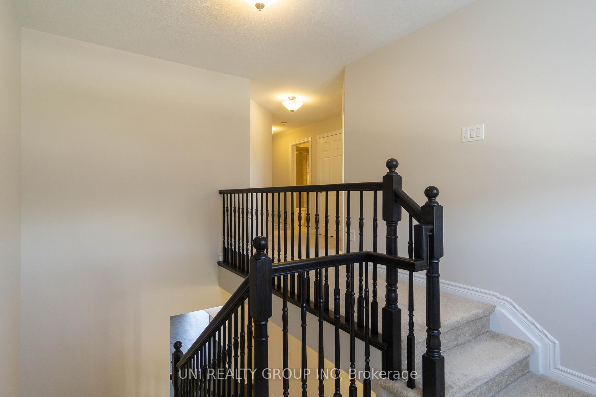 Photo 17 of 335 Aphelion Crescent, Ottawa, Barrhaven - Half Moon Bay — HOMEH