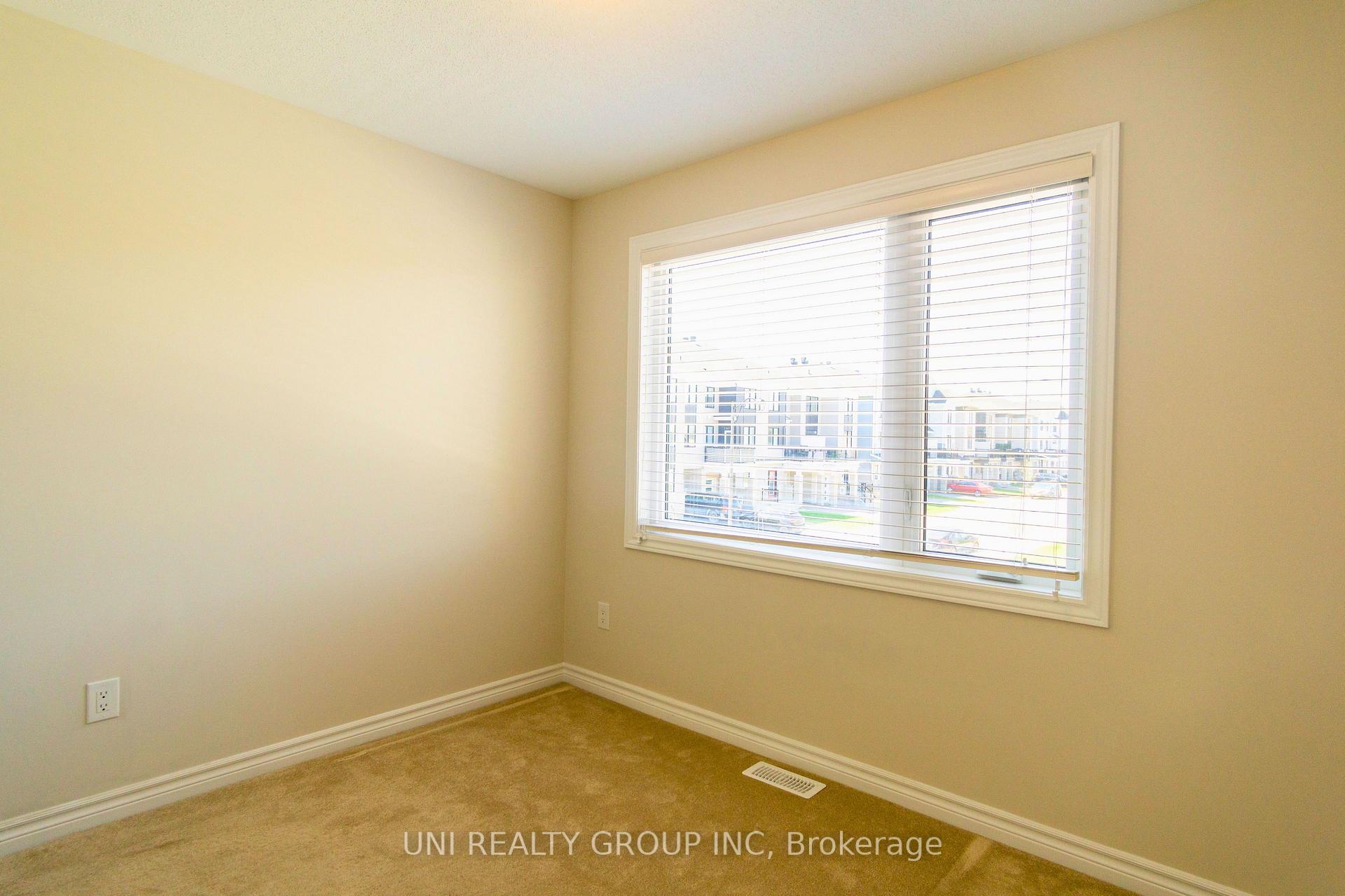 Photo 19 of 335 Aphelion Crescent, Ottawa, Barrhaven - Half Moon Bay — HOMEH