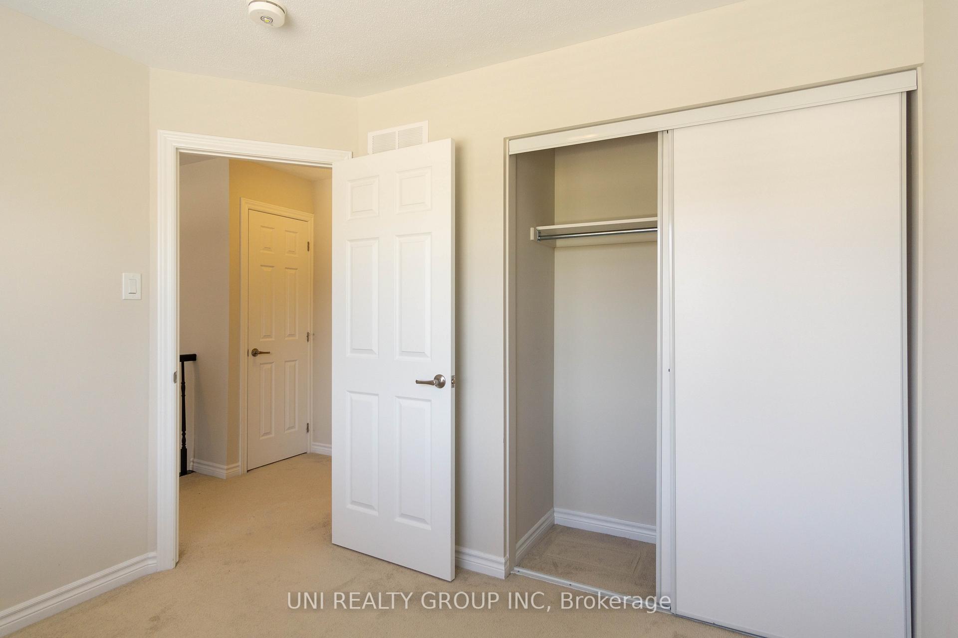 Photo 20 of 335 Aphelion Crescent, Ottawa, Barrhaven - Half Moon Bay — HOMEH