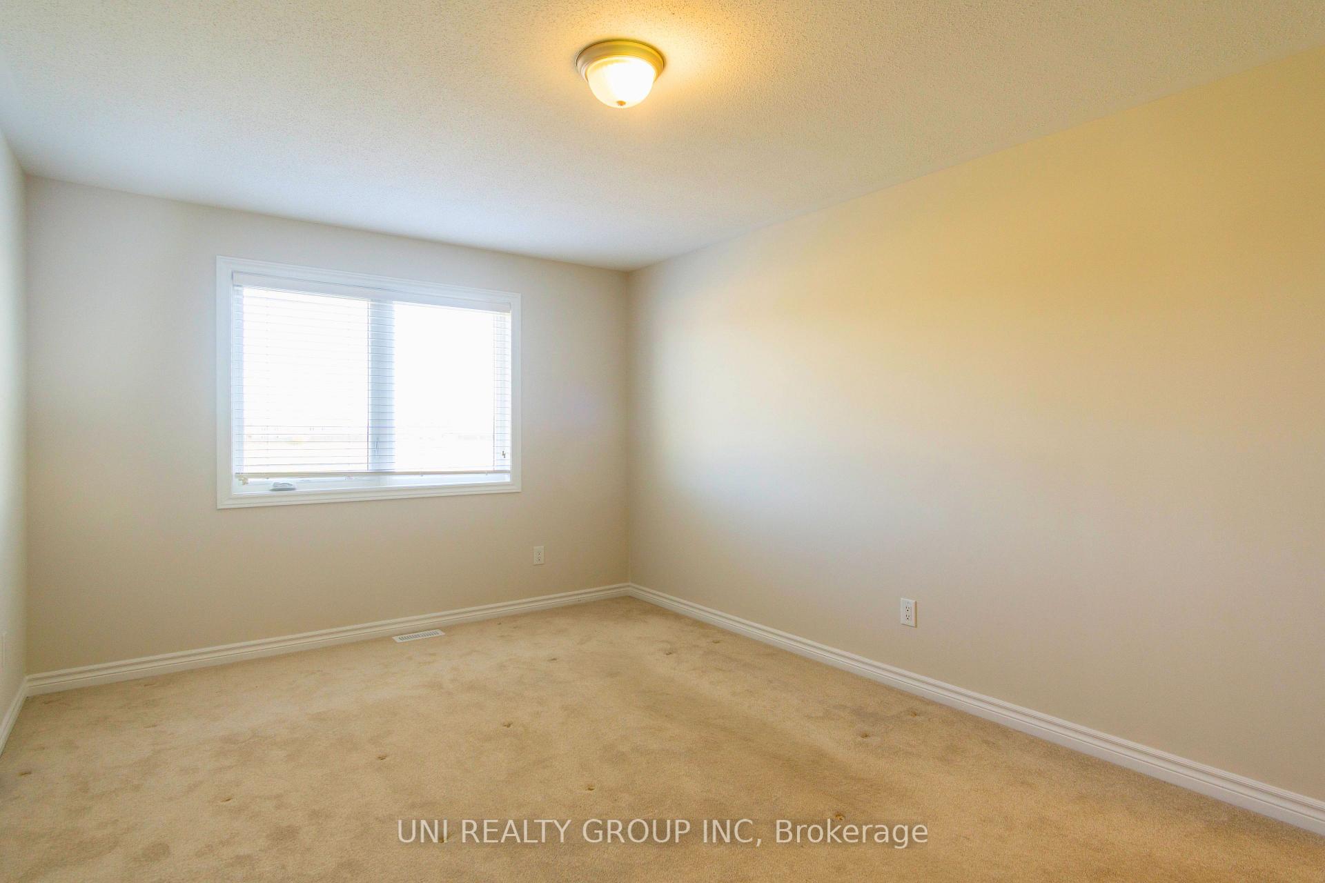 Photo 23 of 335 Aphelion Crescent, Ottawa, Barrhaven - Half Moon Bay — HOMEH