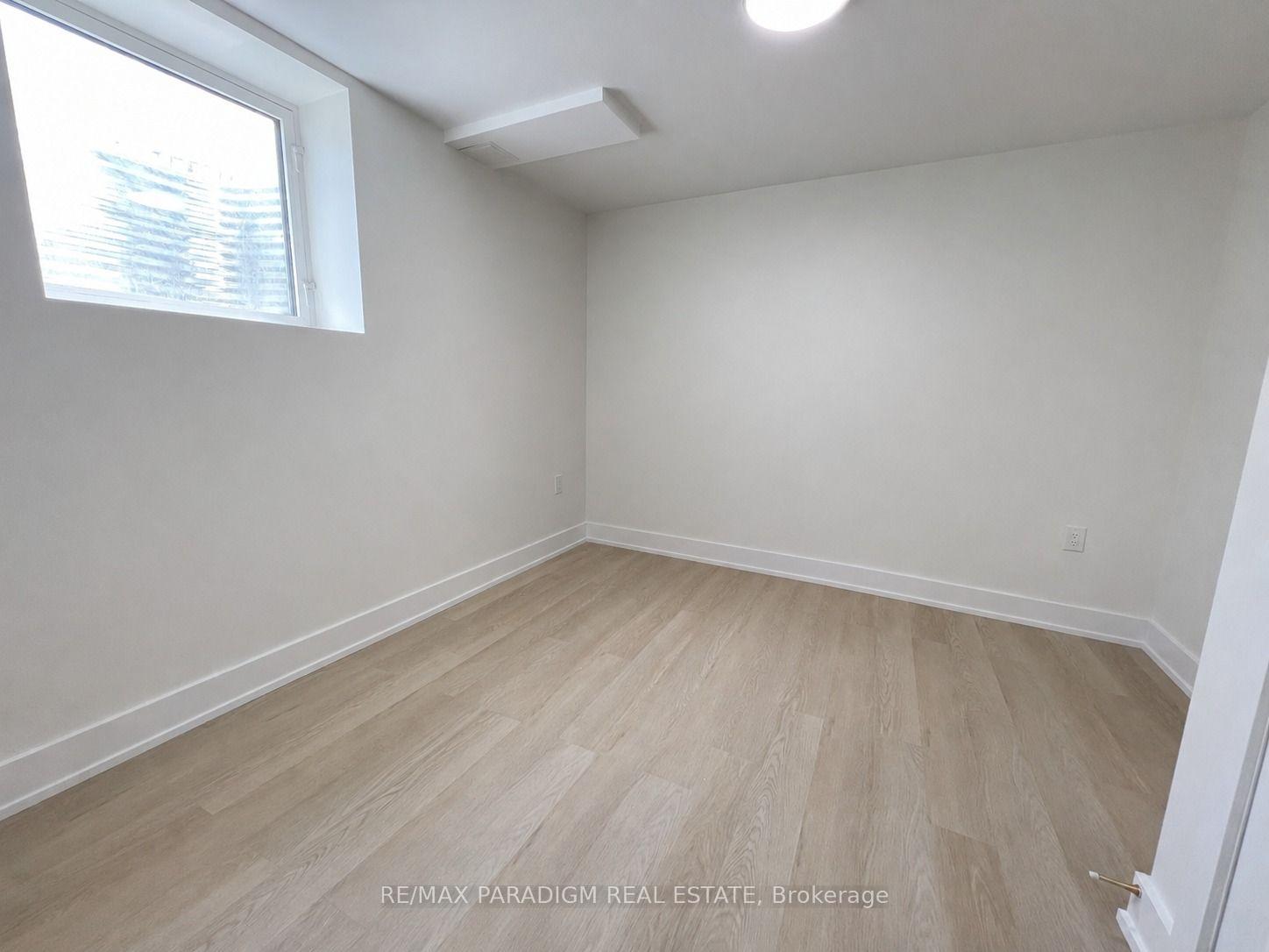 Photo 12 of Unit Bsmt, 291 Drummond Drive, Vaughan, Maple — HOMEH